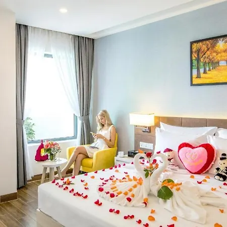 Putin Hotel Nha Trang Exterior photo
